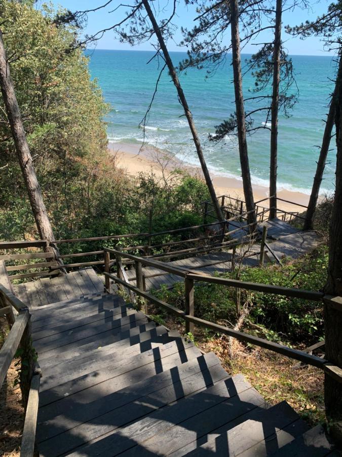 Аппартамент Pines Beach Resort Byala  Buitenkant foto